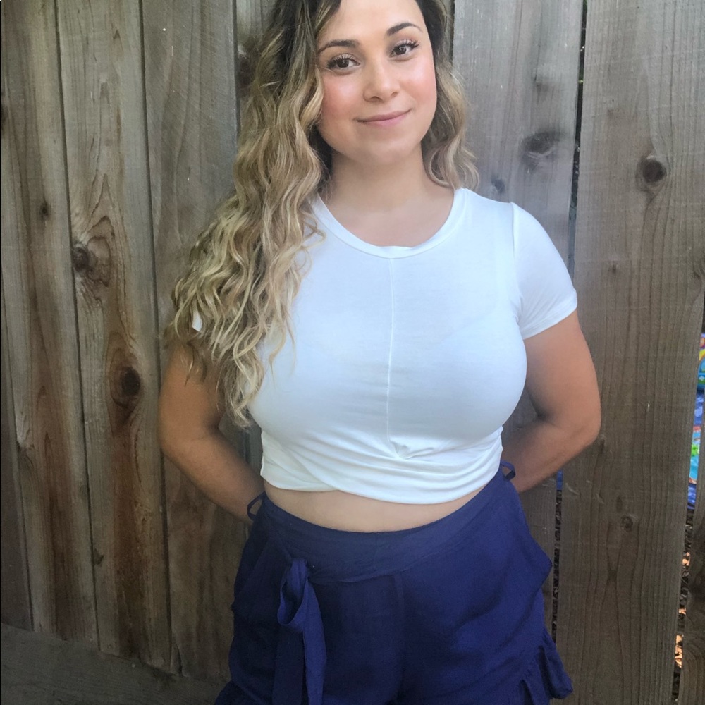 Last one! Criss Cross Front Cropped Tee - White